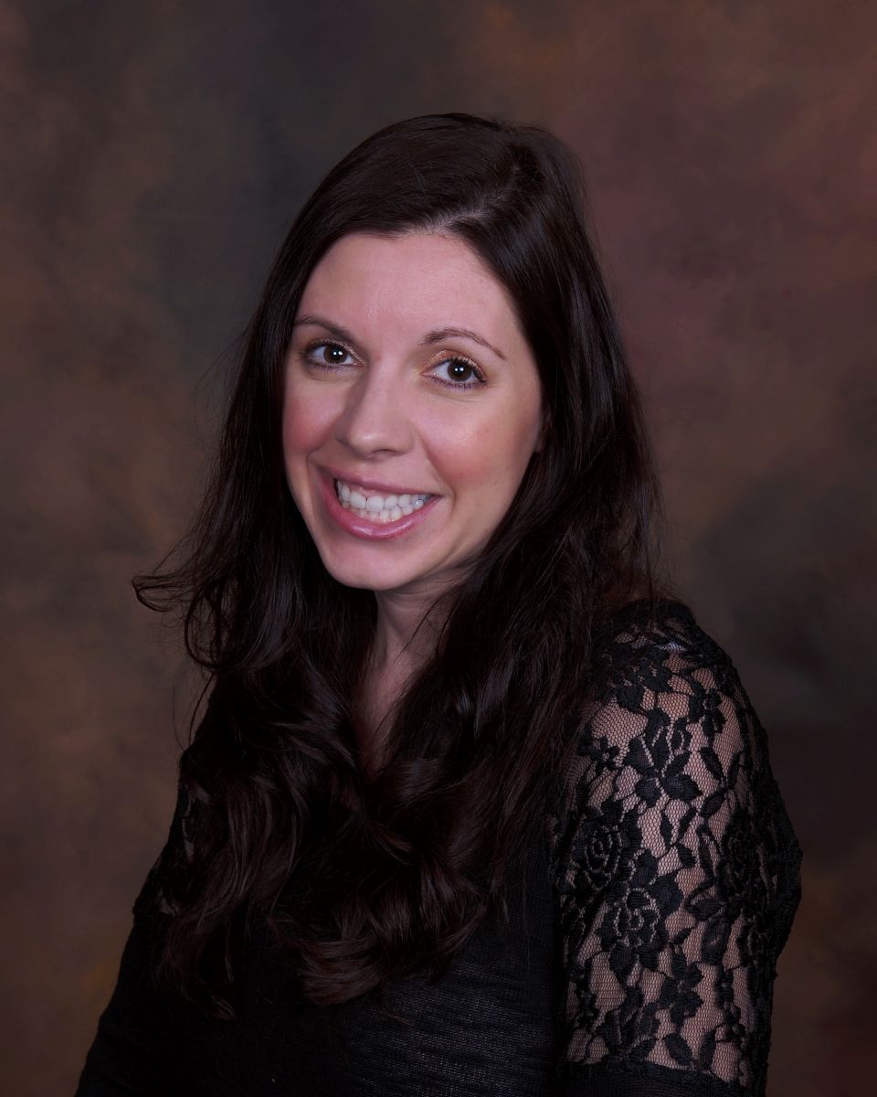 Sara Certified Licensed Dental Assistant Radiance Dental